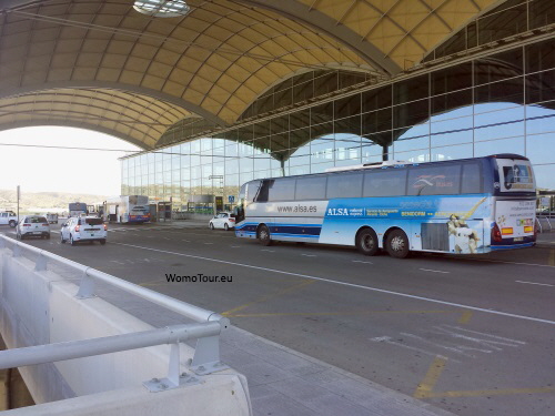 Alicante Flughafen W